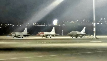 再次闪耀！多架“枭龙”正式交付阿塞拜疆，42亿美元大单落地了？