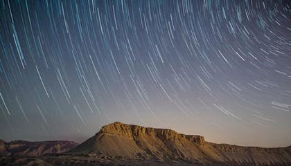 首航新能:股票价格涨跌受多种因素影响,将全力做好经营提升业绩