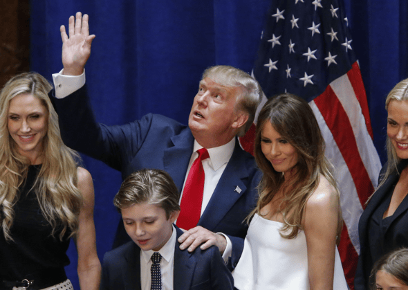 安理会上,中方罕见点名胡塞武装,不要再打西方商船!国防部一番话不简单