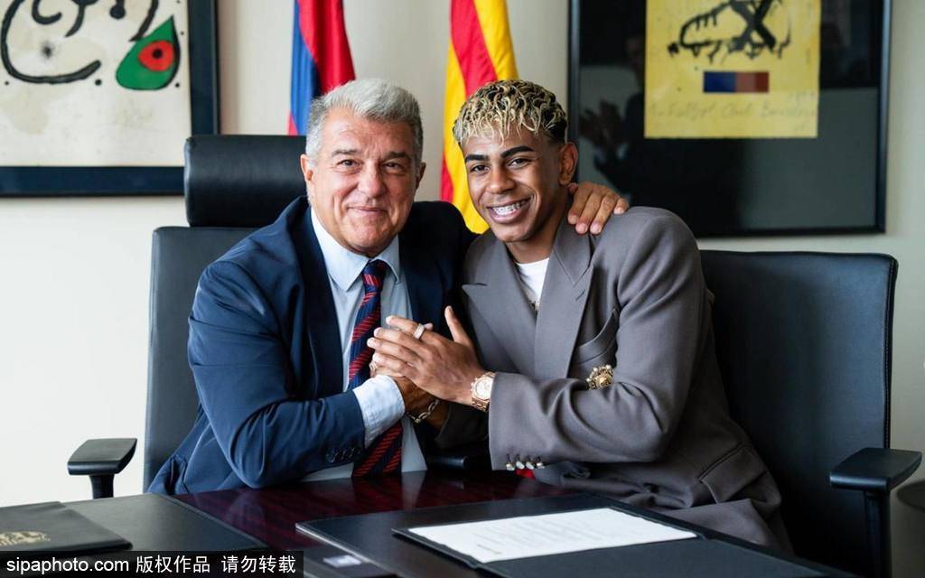 世界杯冠军怒斥巴萨新星:亚马尔的天赋与争议并存