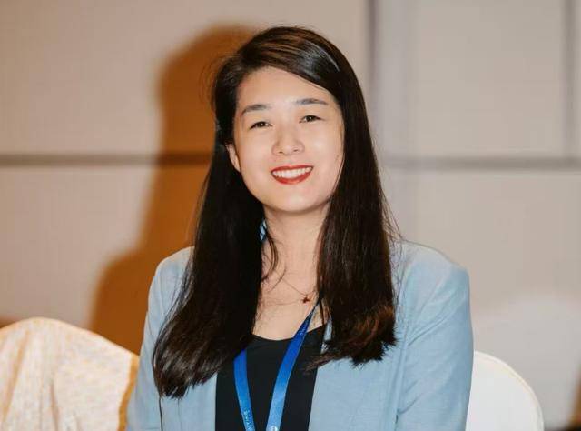 你学雷锋 我送鲜花 | 威海乳山:鲜花赠模范 礼赞劳动美