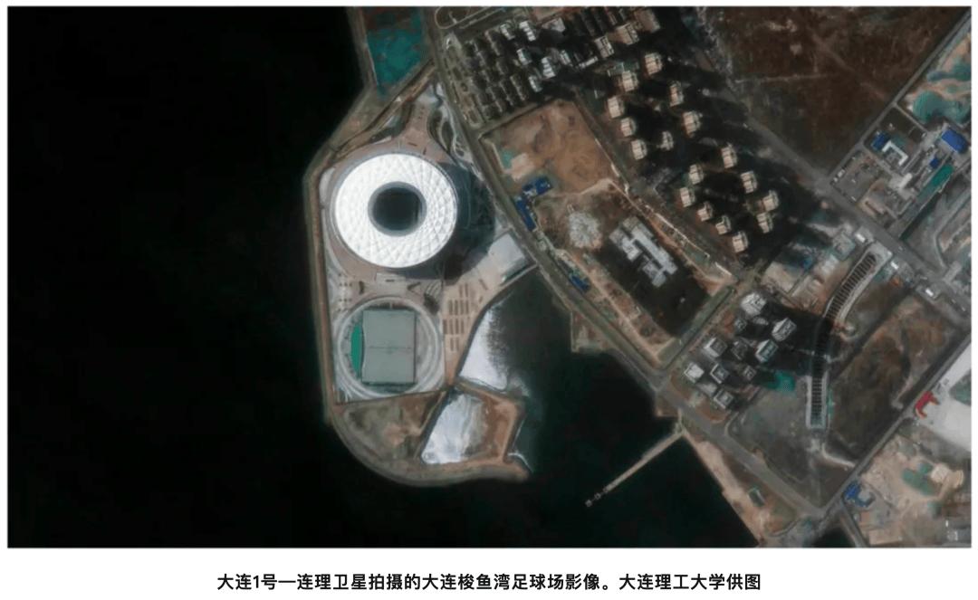 开源鸿蒙“上天”