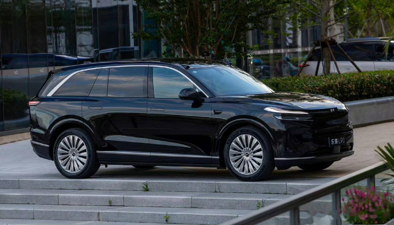 小米不造的“红米汽车”,成小鹏、蔚来翻身的关键了?