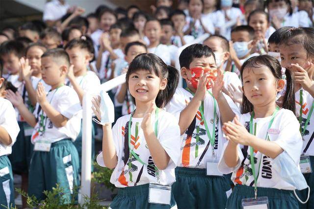 早读|深圳经济特区今天迎45岁生日;育儿补贴申请入口已上线
