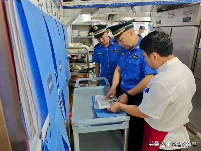 河南确山:全面推进餐饮油烟与露天烧烤集中整治工作