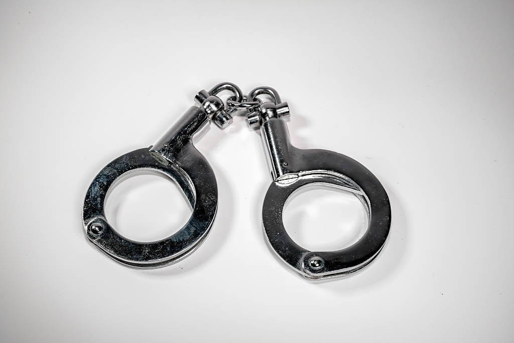 农妇与法官言语冲突被罚10万拘15日,让人看不懂