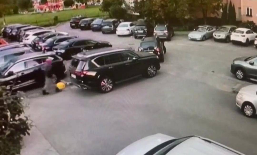 他“假扮老奶奶安装炸弹”,俄方:当场抓获